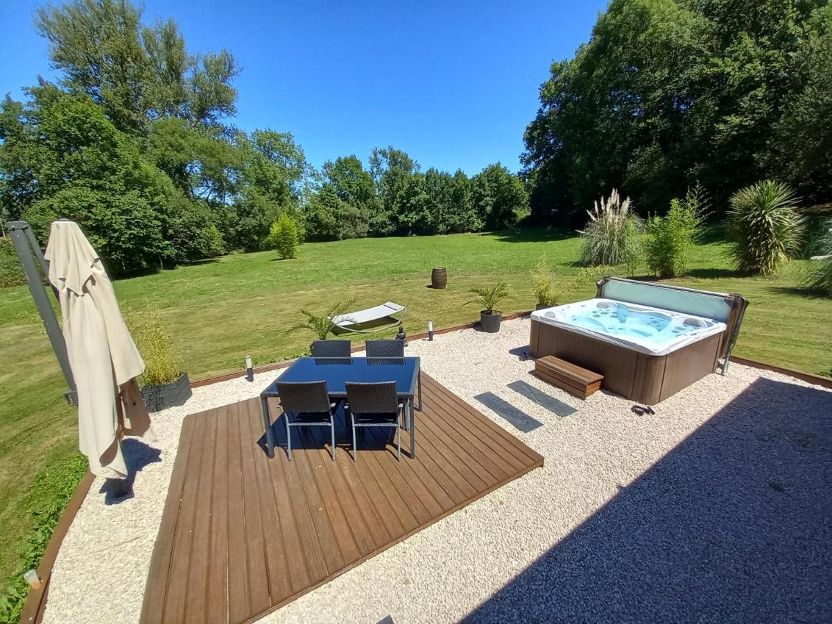 L'Oasis Des Pyrenees Villa Campuzan Exterior photo
