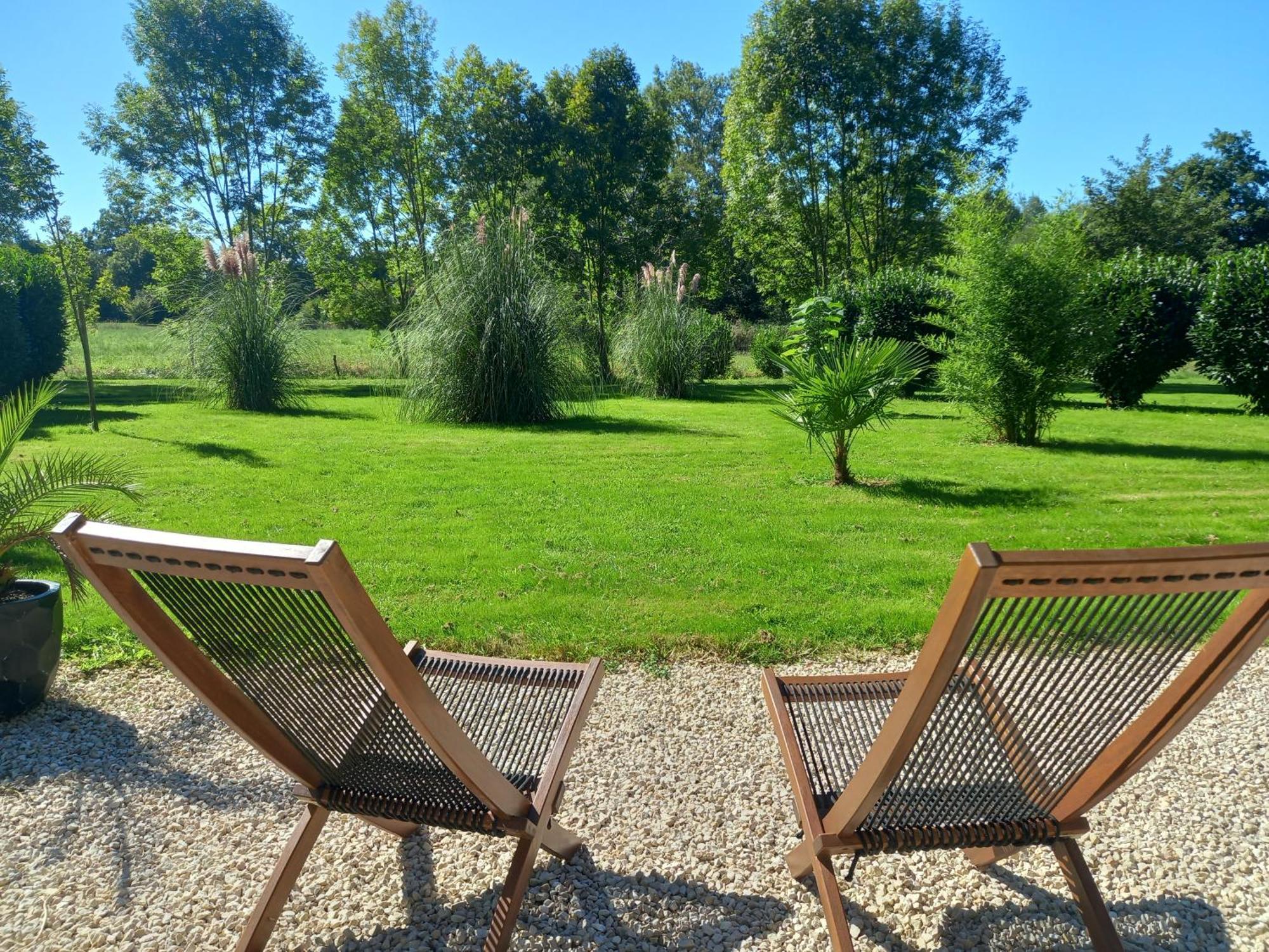L'Oasis Des Pyrenees Villa Campuzan Exterior photo